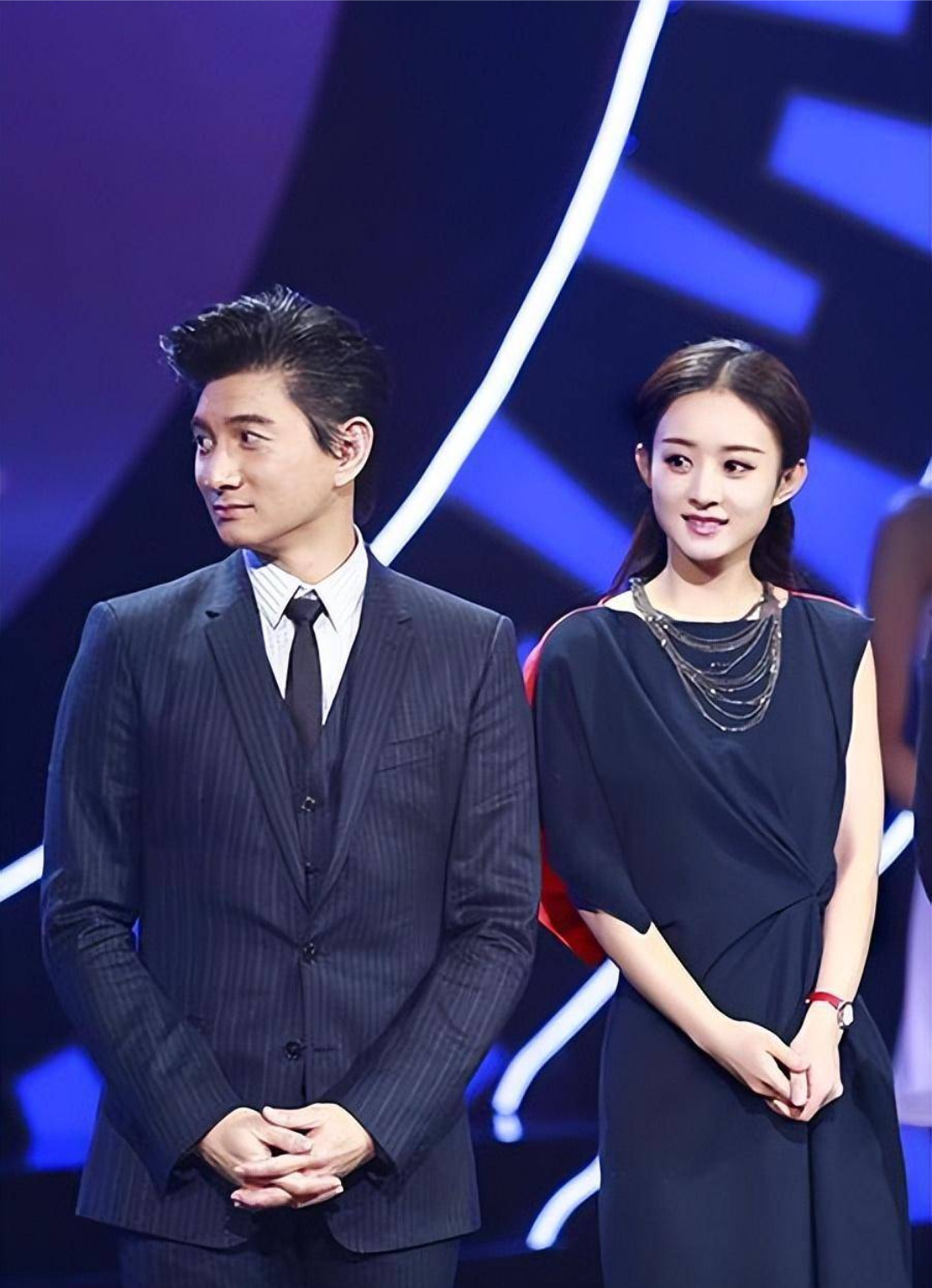 赵丽颖前经纪人赫茹曝猛料,成名之后膨胀了,背后资本大佬被爆