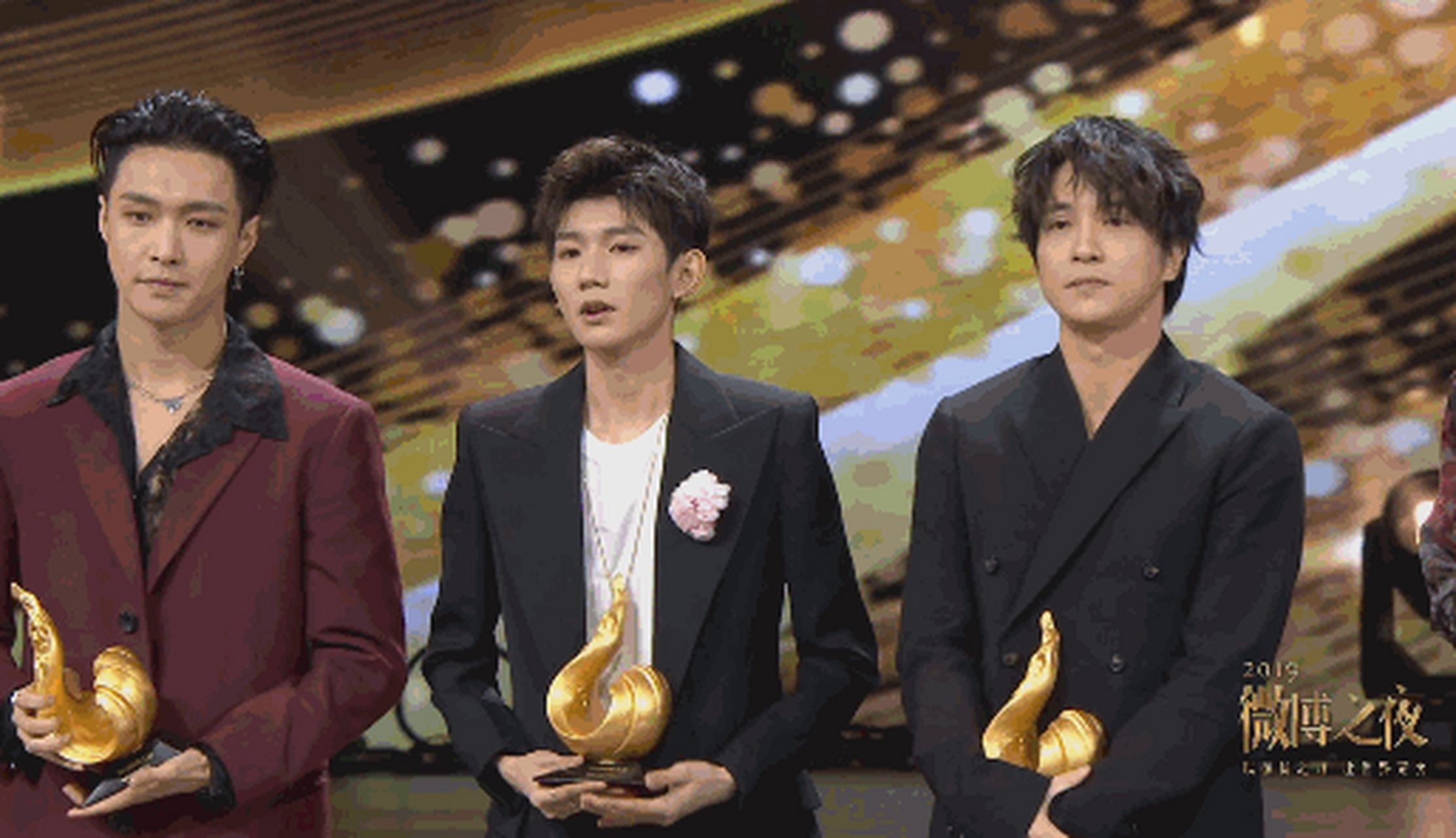 张艺兴,王源,薛之谦,蔡徐坤,华晨宇同框,加上周深和毛不易,这就是华语