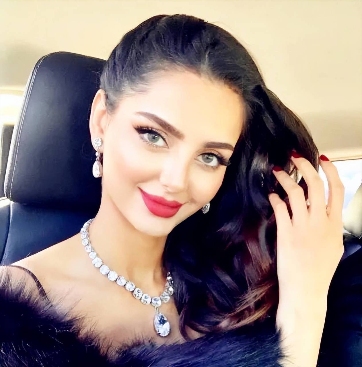 波斯美女伊朗超模mahlagha jaberi(五)