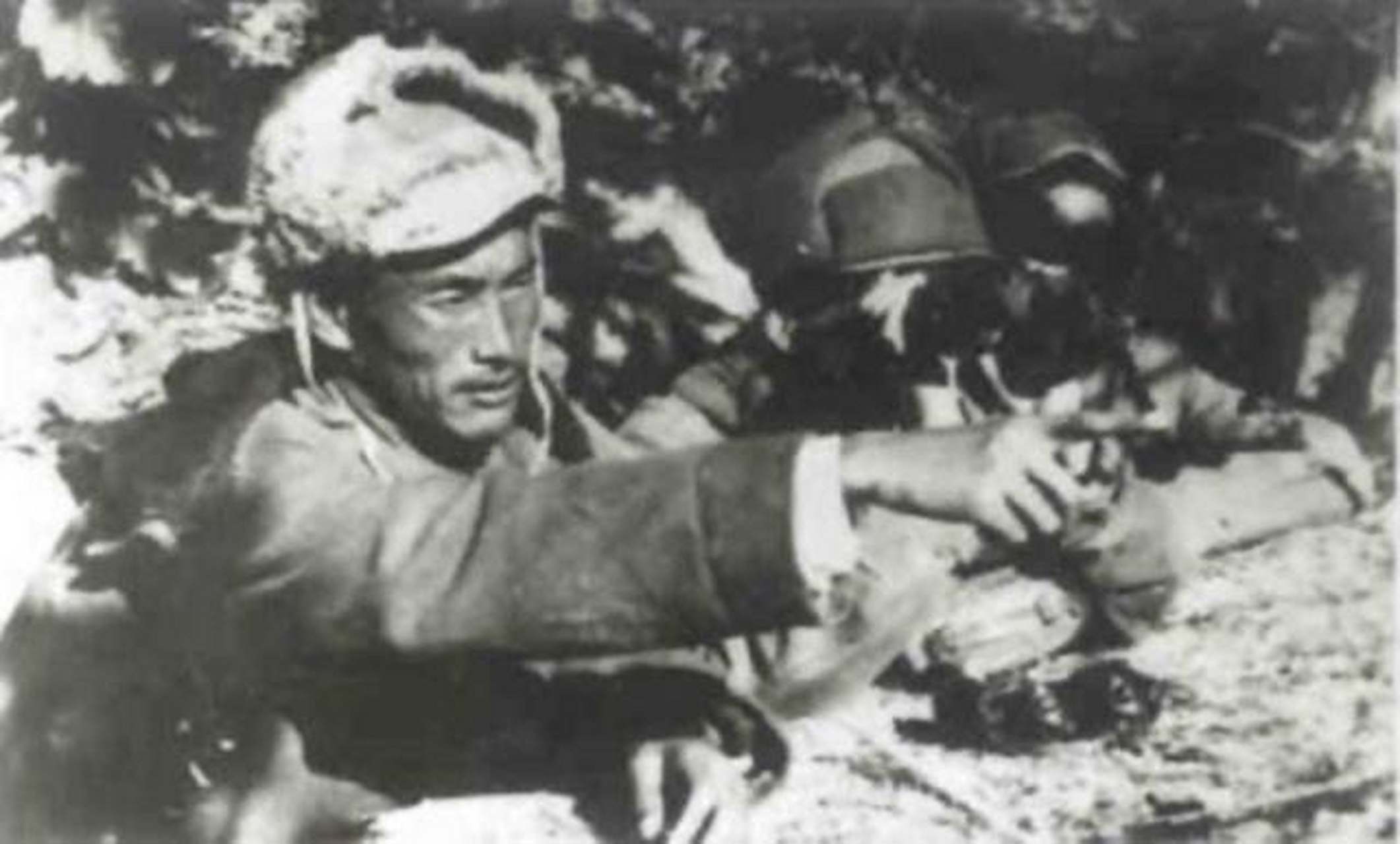 抗美援朝战争爆发时,邢嘉盛已是四野第42军124师370团参谋长,随部队