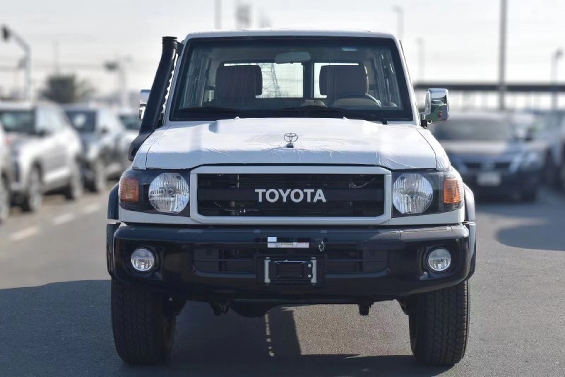 丰田酷路泽lc76纪念限量版