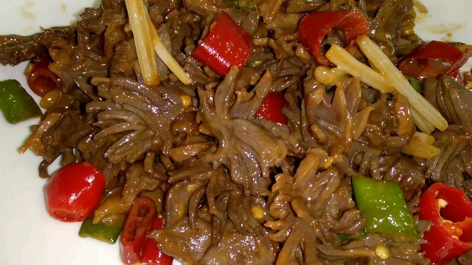 爆炒鸭胗又嫩又入味,这两个技巧不能少,一点也不腥,上桌就扫光