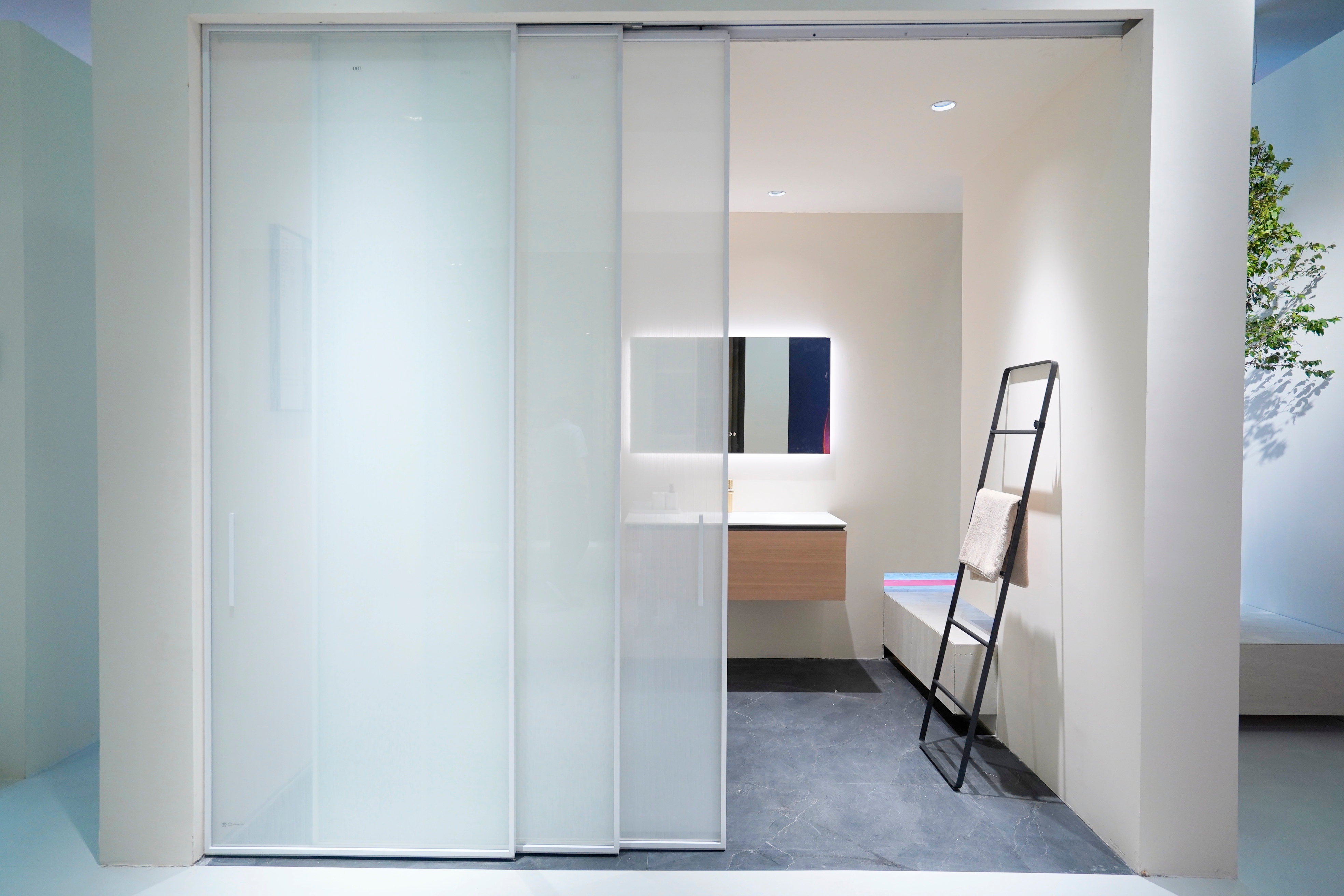 德立淋浴房·2023上海厨卫展,解锁开放式浴室新体验