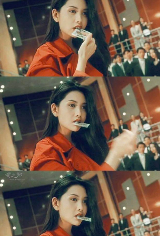 邱淑贞近照曝光身形发福,网民慨叹女神不再:浓浓大婶味