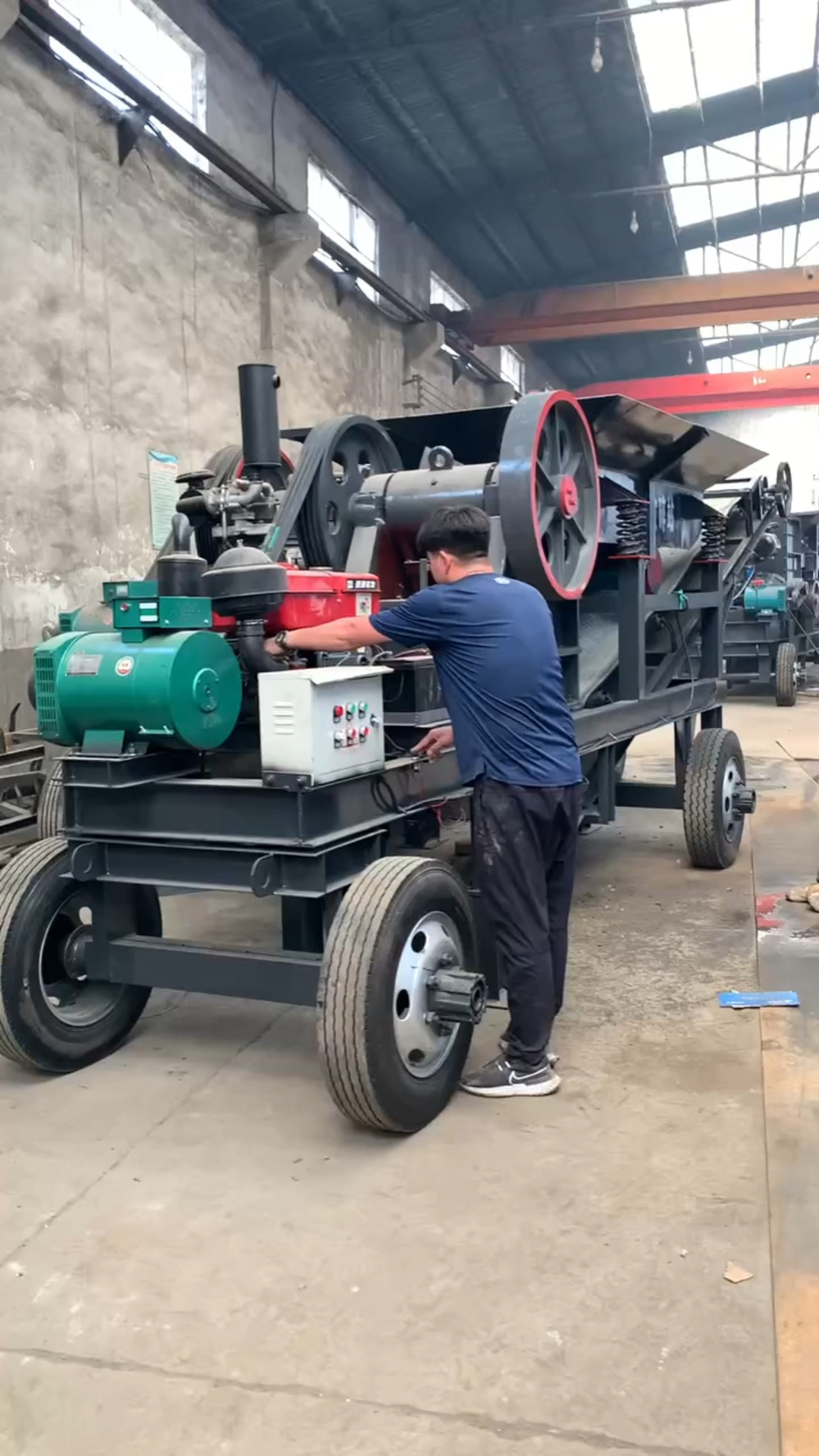 移动破碎机#小型移动制砂机