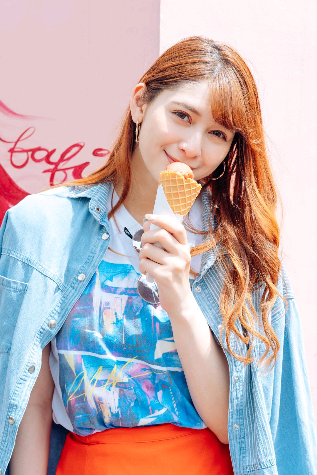 混血美女安洁拉芽衣