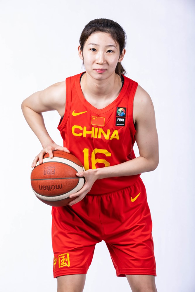 李一凡