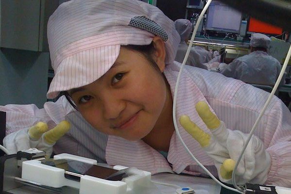 还记得2008年苹果女孩事件吗?