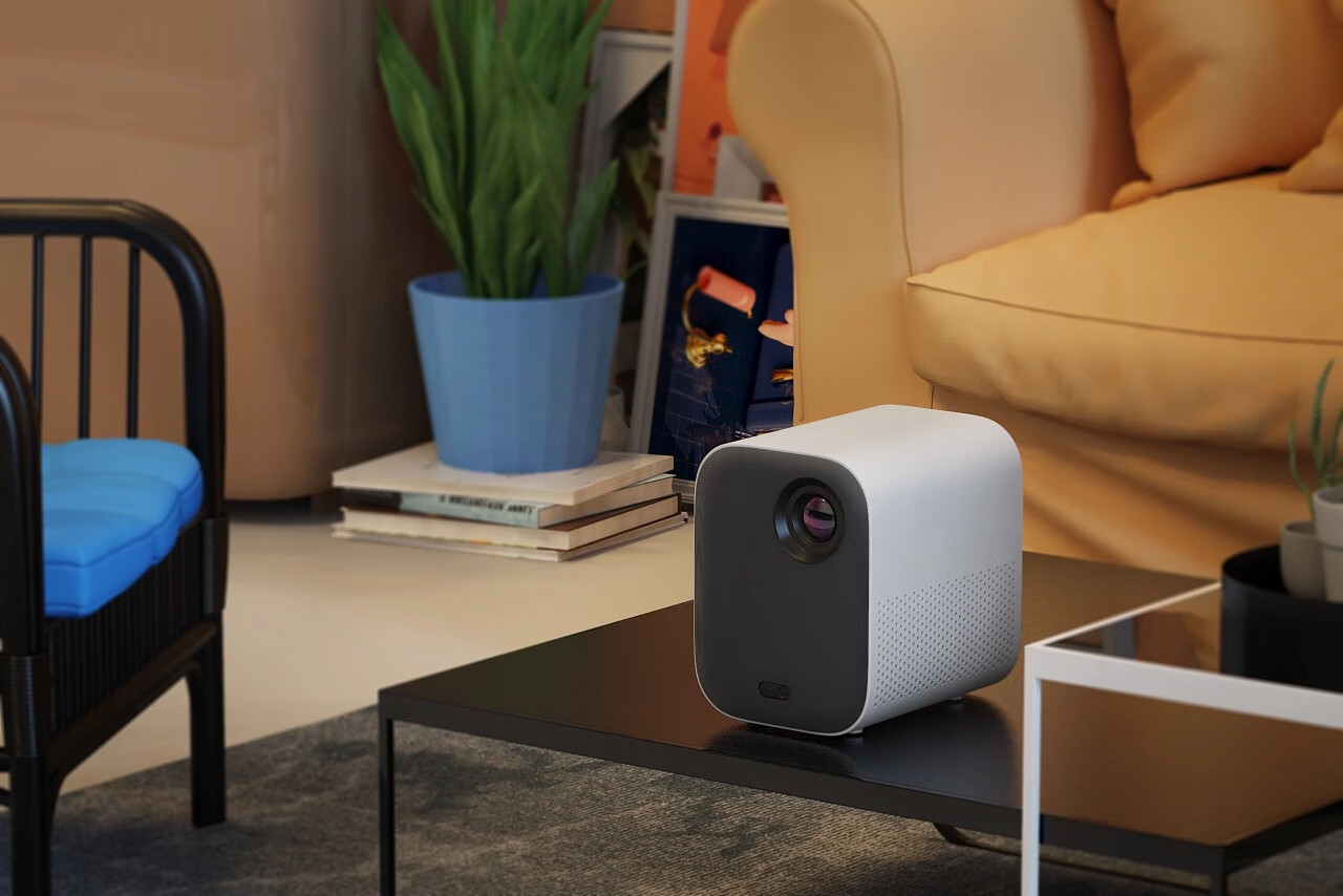 小米米家投影仪青春版2测评:侧投校正,开机自动对焦