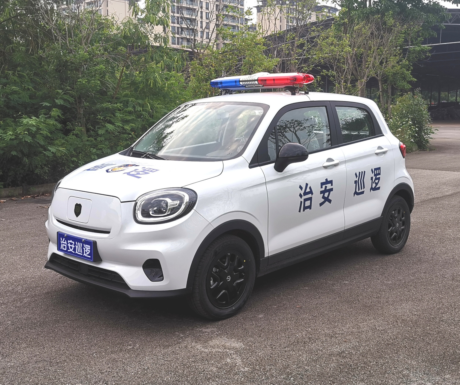 电动巡逻车以其绿色巡航特点,为社区安全管理和构建和谐社区发挥着
