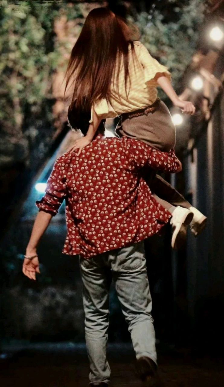 赵丽颖和彭于晏的合照惊艳了多少人,尤其是第一张,曾有很多人为此心动