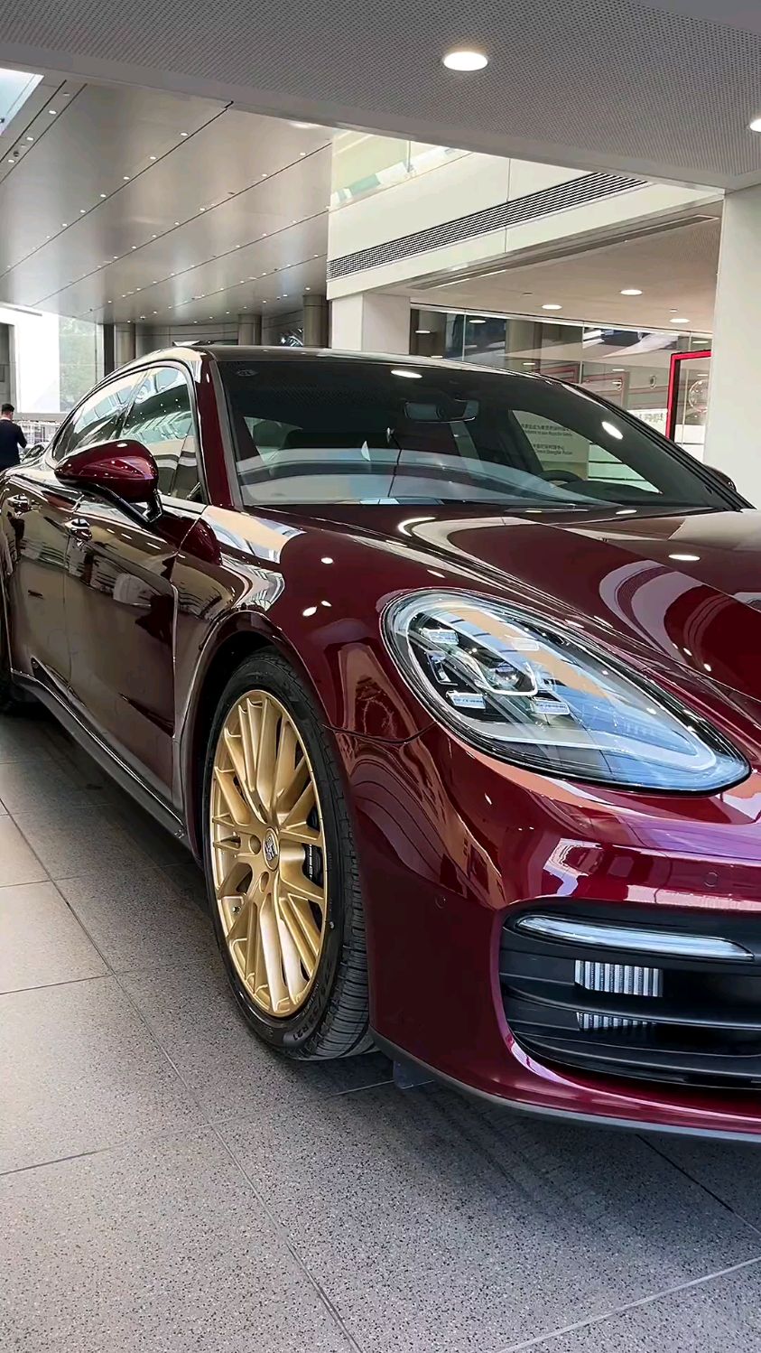 panamera车厘子红