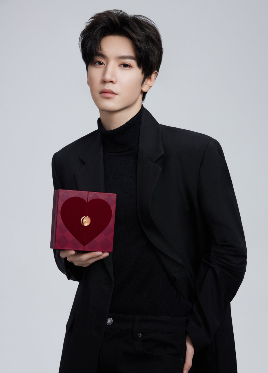 一天发一个帅哥 第五十五天 陈哲远#娱乐最前沿