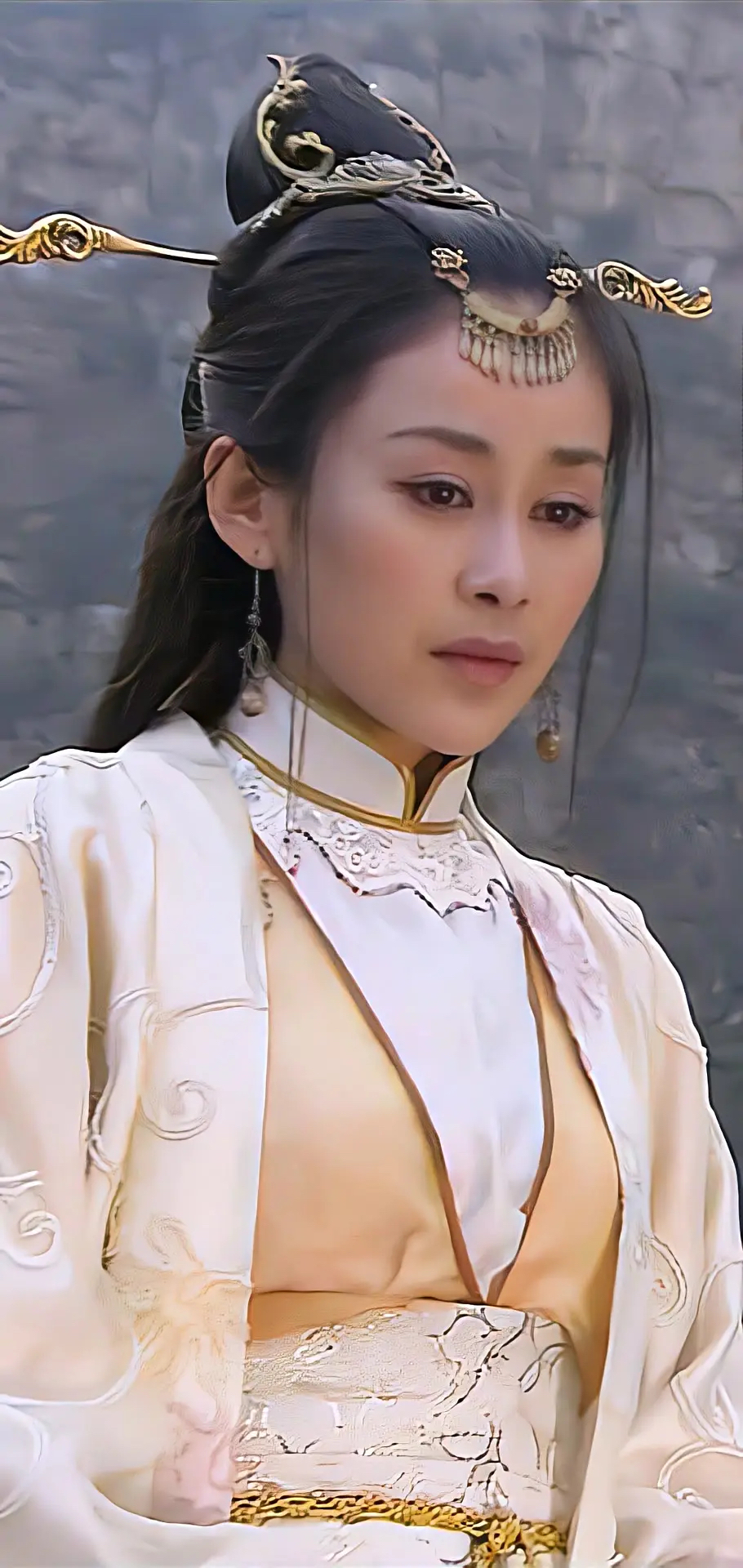 整容前有仙气,整容后有妖气,周扬,周牧茵给女演员做了反面教材