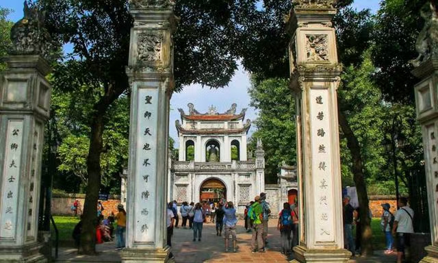 世界古迹文华物章:河内文庙