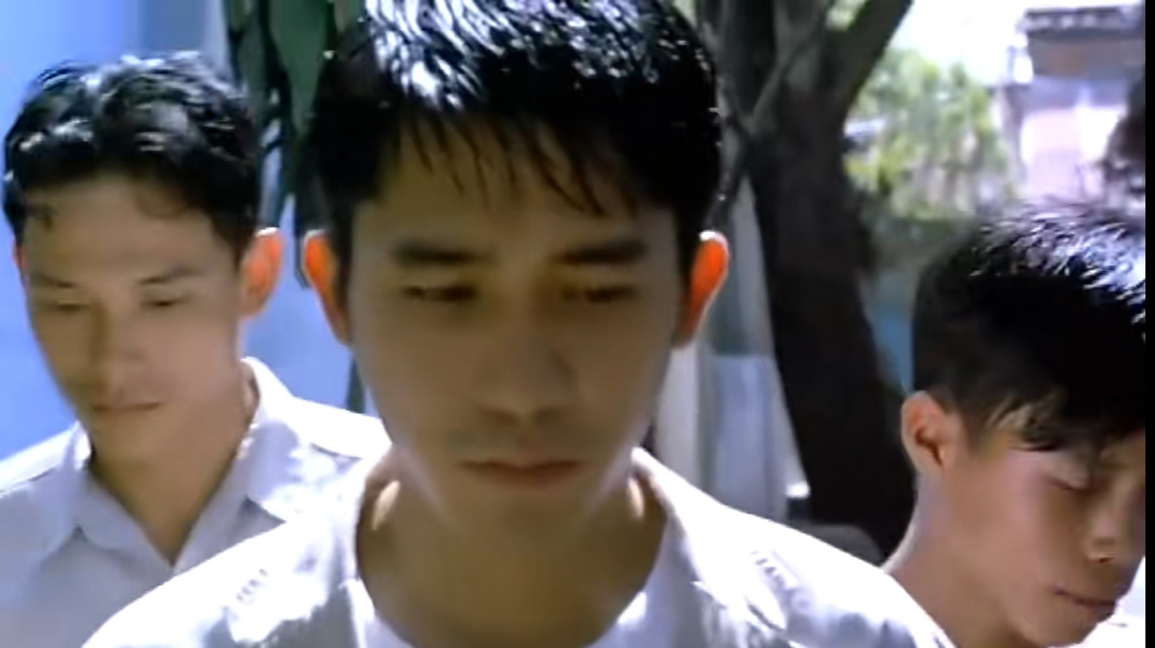 梁朝伟1995年拍摄的越南故事《三轮车夫》,大家看过吗?