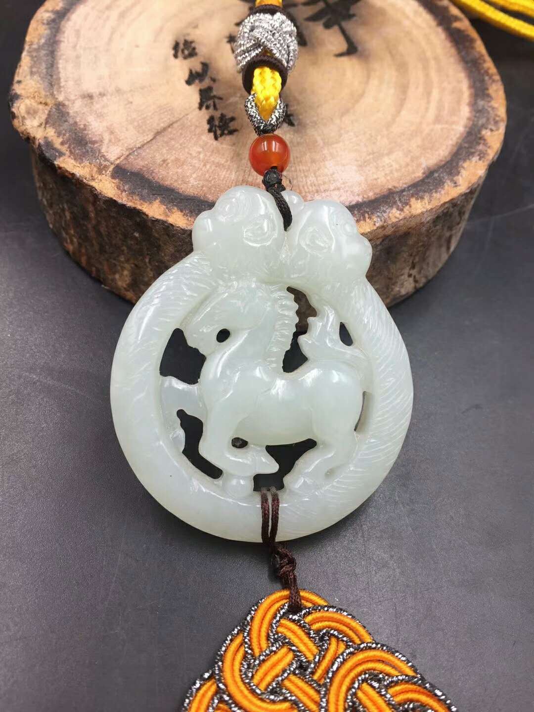 玉佩文化:马到成功玉佩