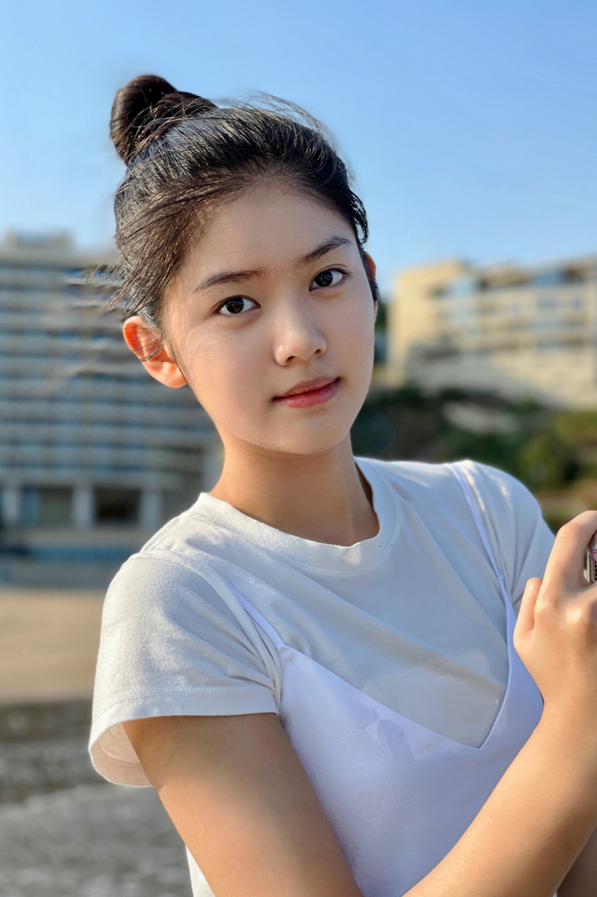 清秀娟丽的美女～赵蕴卓