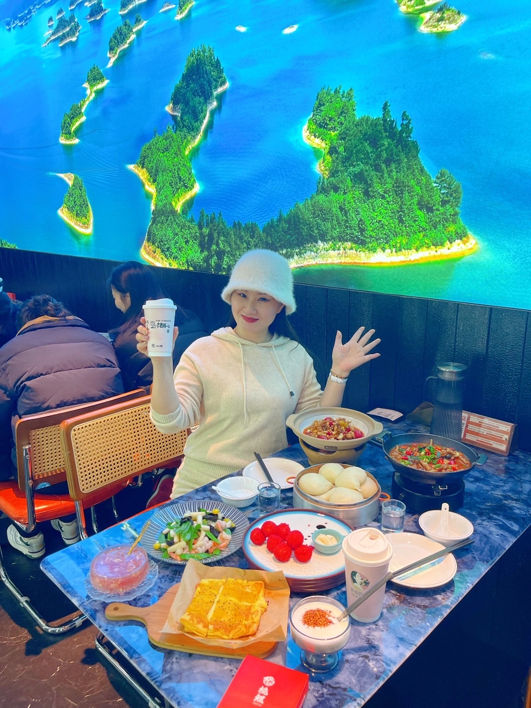 快来千岛湖这家女孩子都爱的桃鲤创意菜馆
