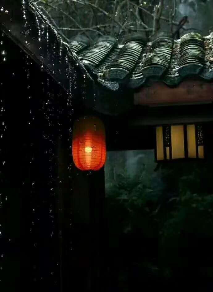 雨夜微凉,夜雨敲窗