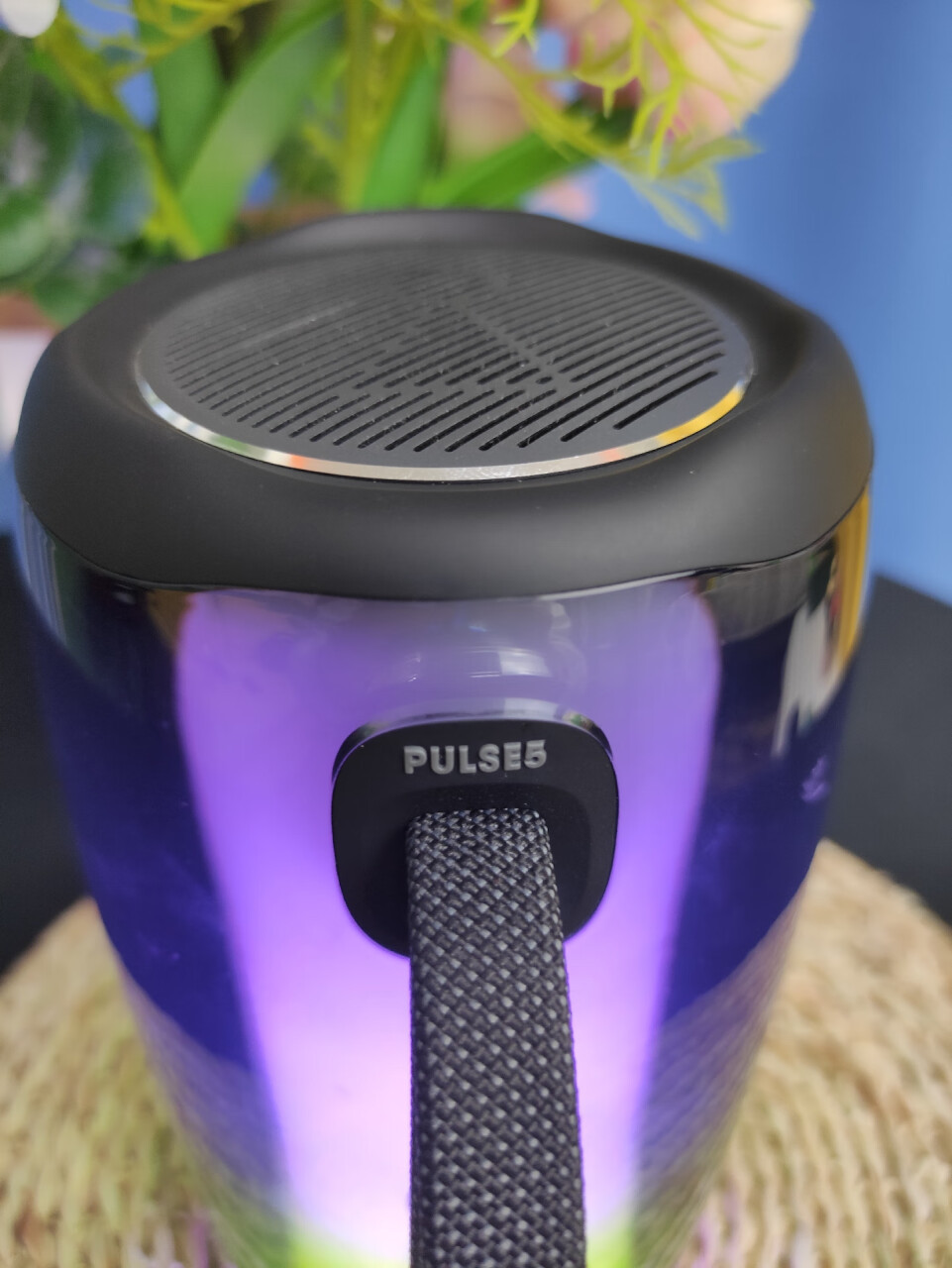 它可是jbl pulse5便携式蓝牙音箱呀!