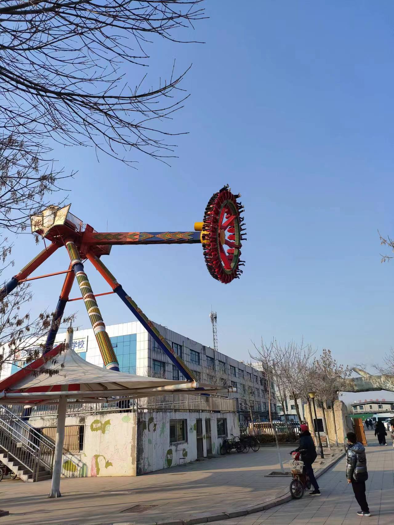 孩子们的乐园–––万象游乐园