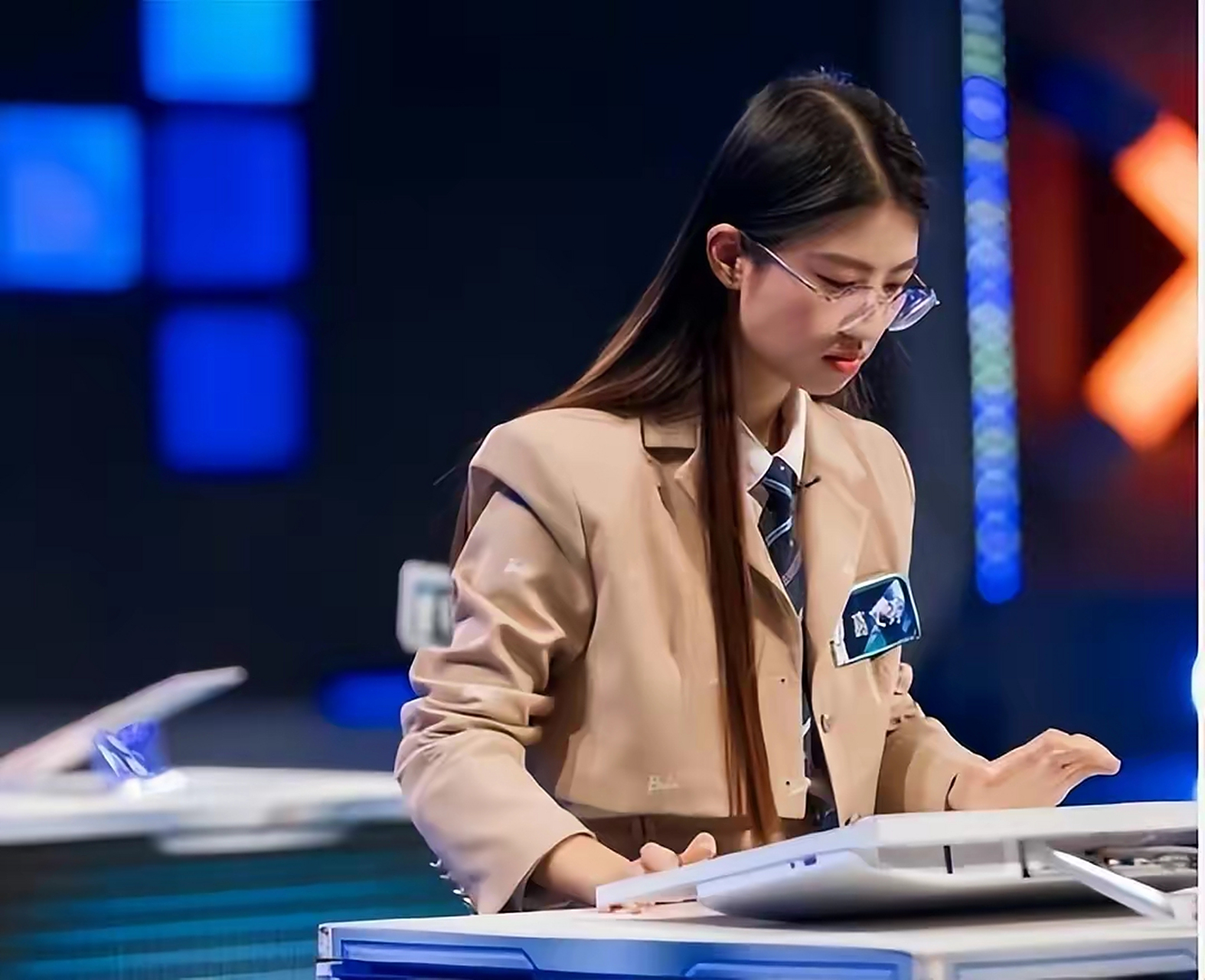 最强大脑第十季脑力与颜值并存的七大美女,网友:恋爱的感觉