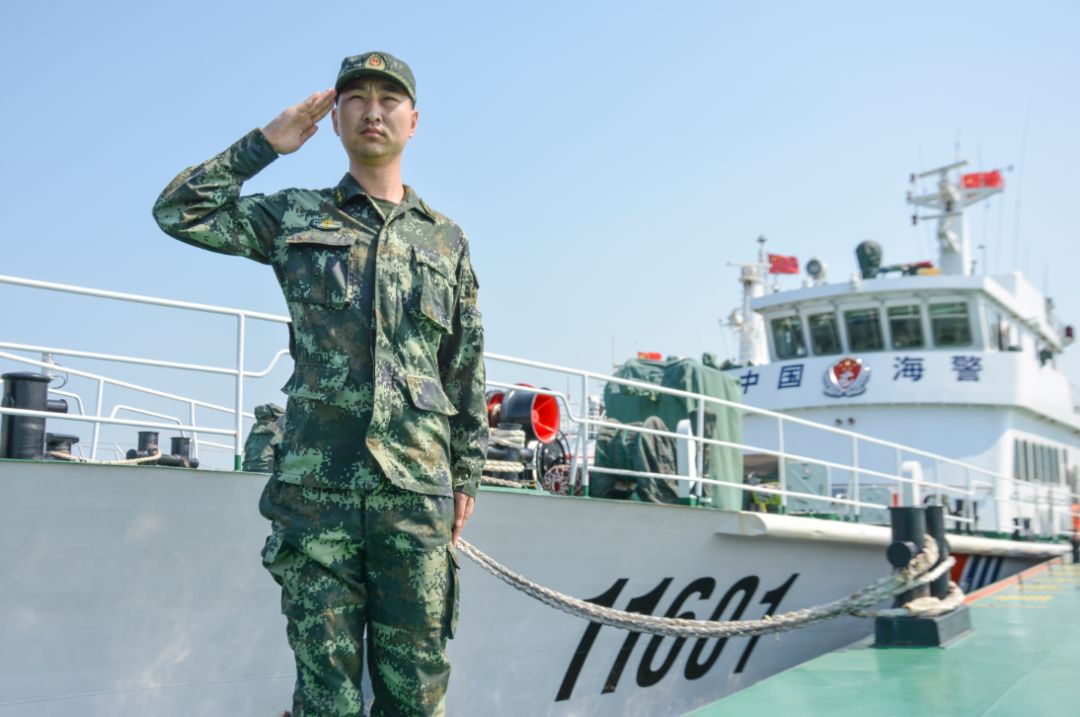 中国人民武装警察部队海警总队 - 绝不允许中国领海丢失一寸!