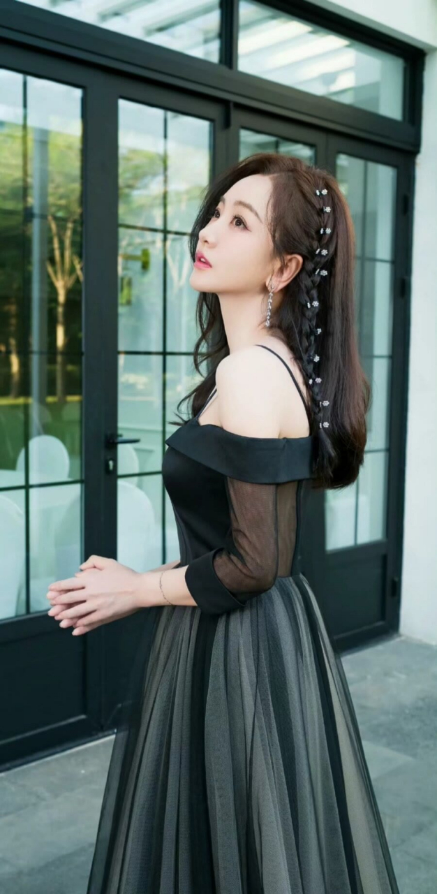 杨蓉# #时尚穿搭# #明星# 《护心》杨蓉一滴泪哭戏好绝!