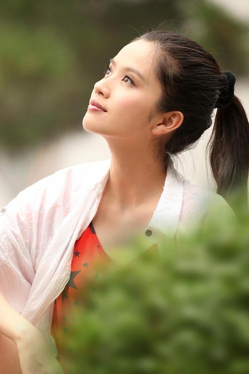 原名苏茜薇,1987年6月7日出生于福建省莆田市仙游县,中国内地女演员