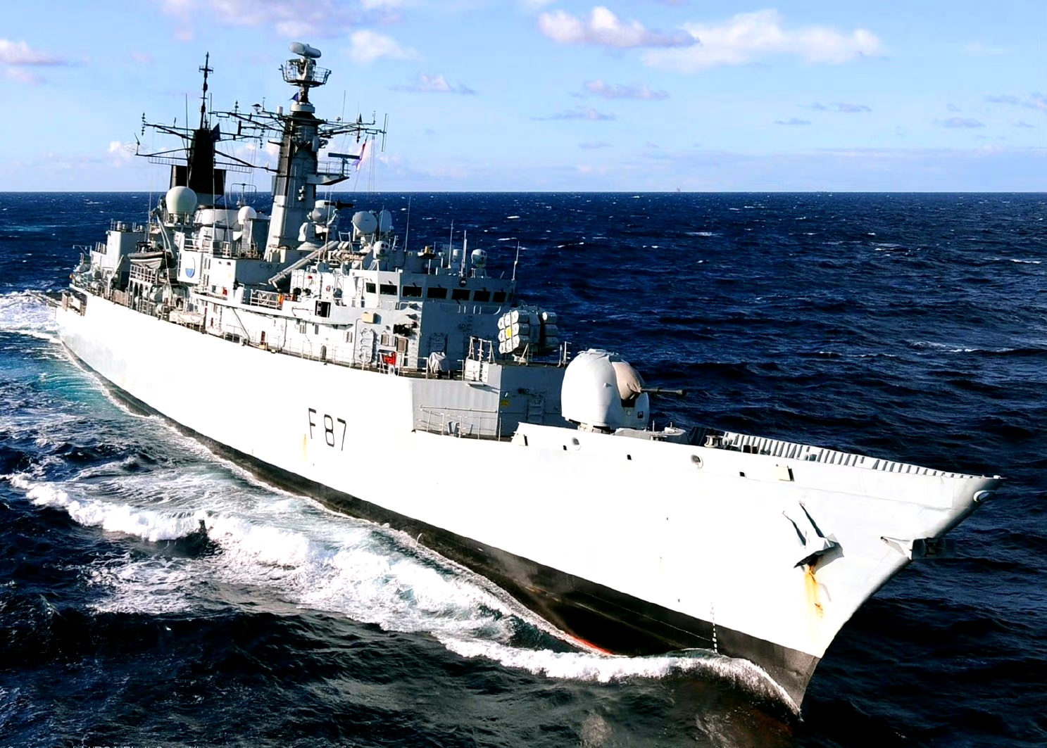 舰船欣赏:英国海军 22型护卫舰