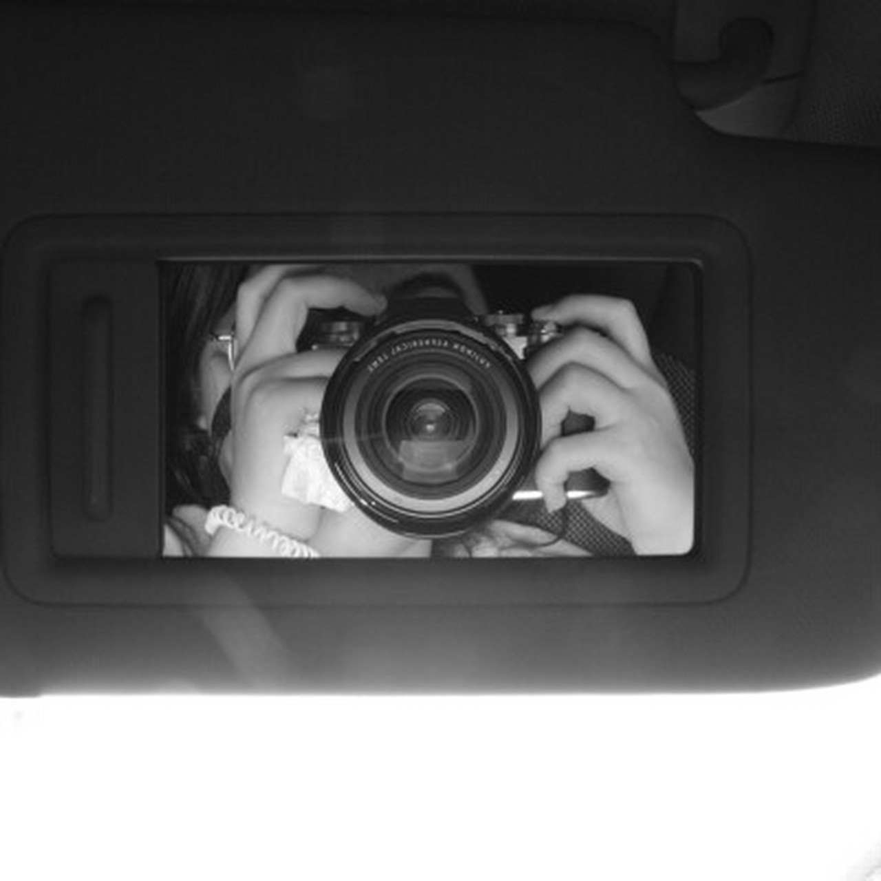 索尼黑卡7对比富士xt4,富士xt3和xt4对比表  富士xt4也还不错,自动