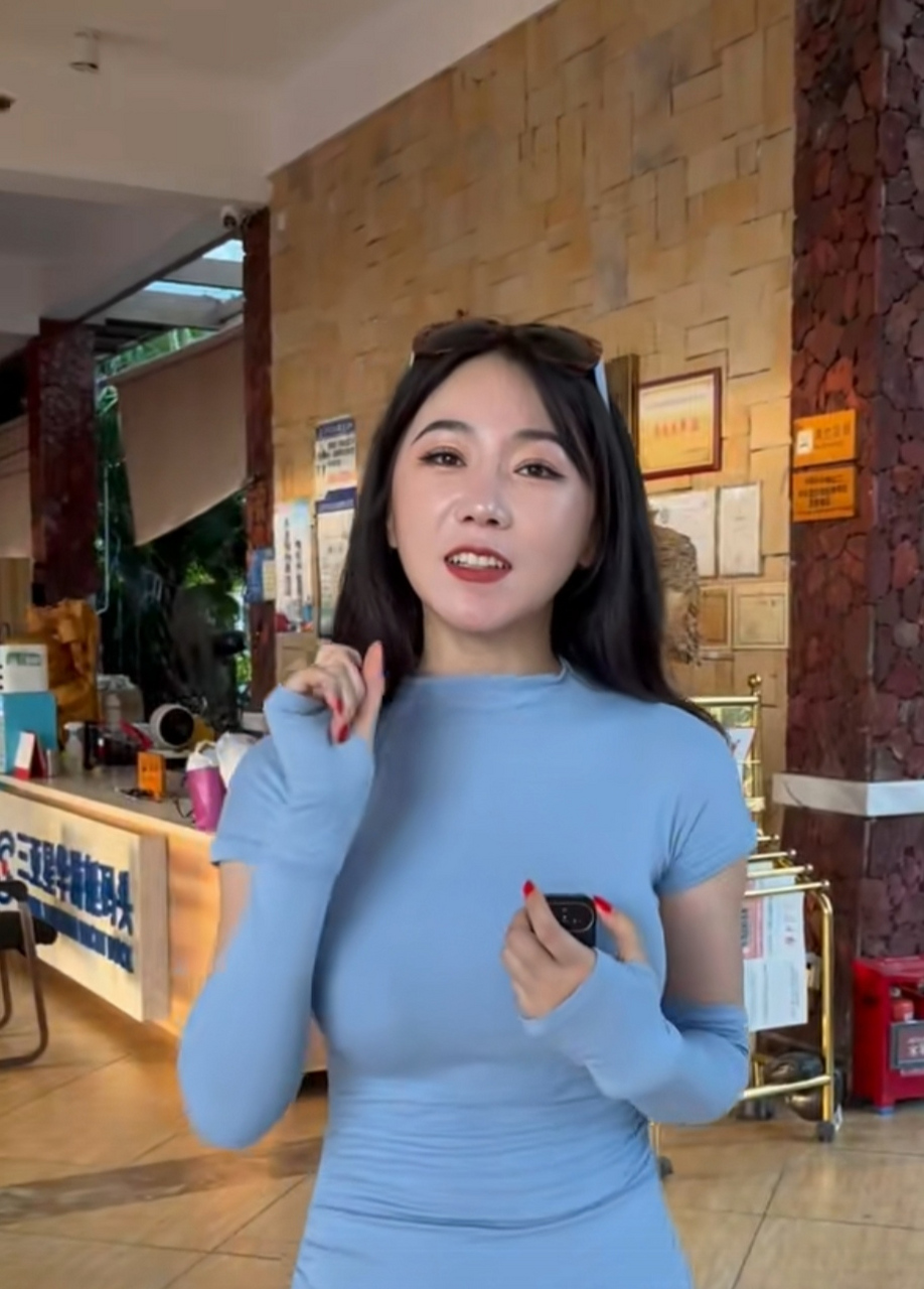 真想不到,还有游艇宝贝这个职业,女主播说,这个岗位就类似于医院的