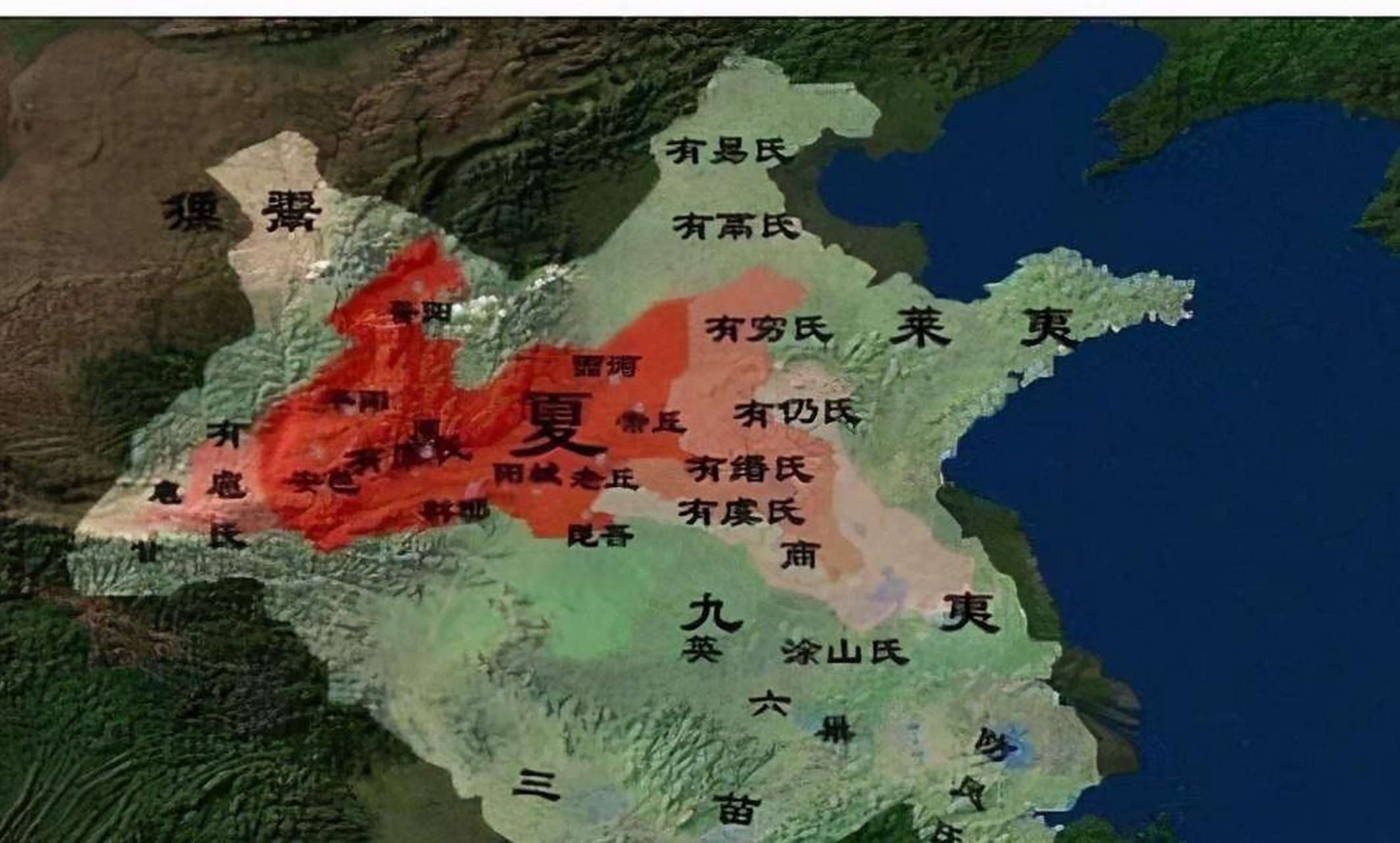 夏朝是第一个具有国家形态的朝代,随后的以河洛平原中心,向华北平原