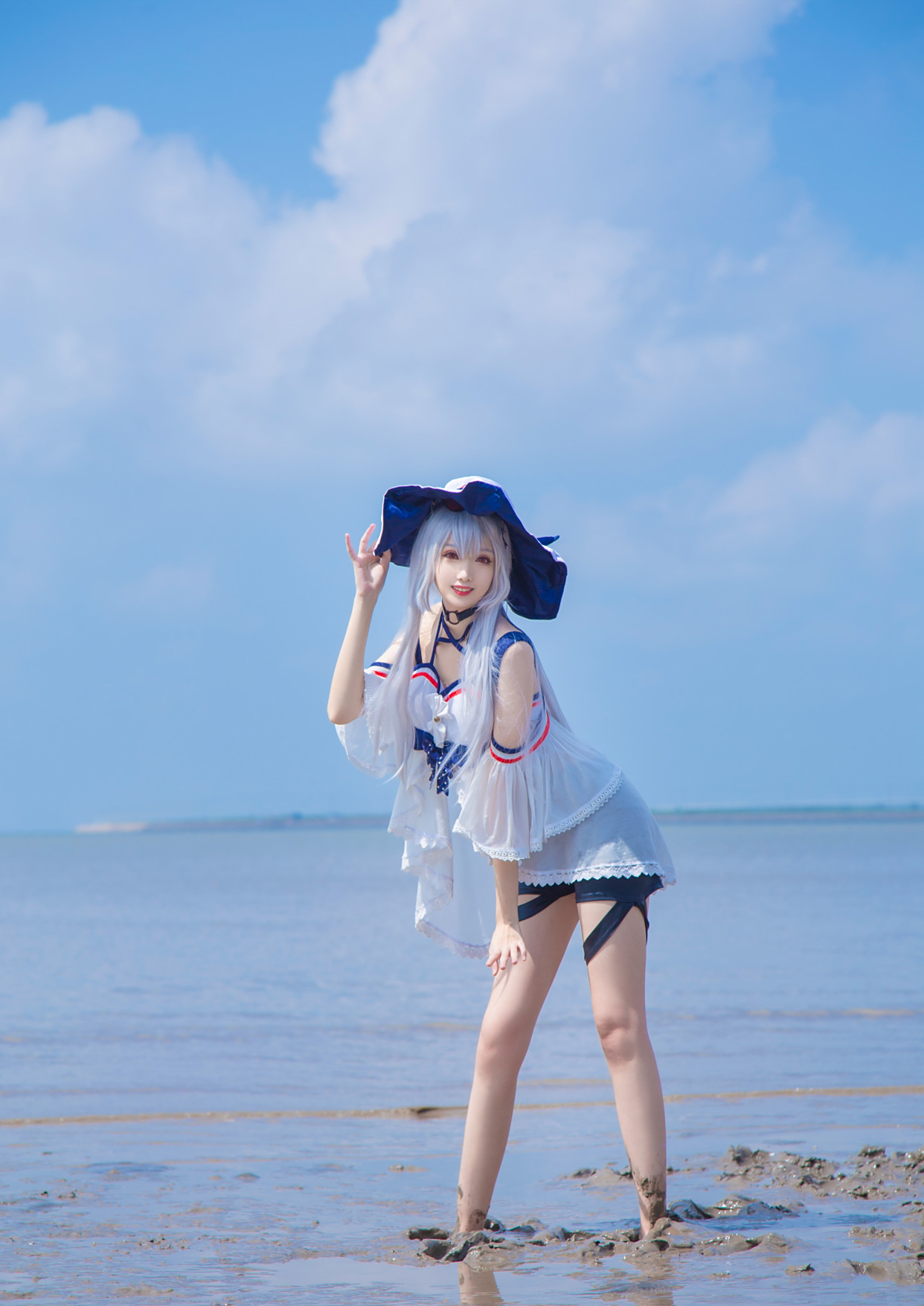 斯卡蒂泳装cos,小姐姐肤白貌美大长腿,实在是太好看啦