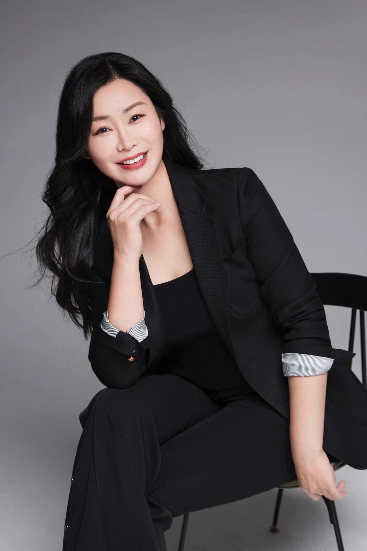 期交易讲师期操盘手侯婷婷