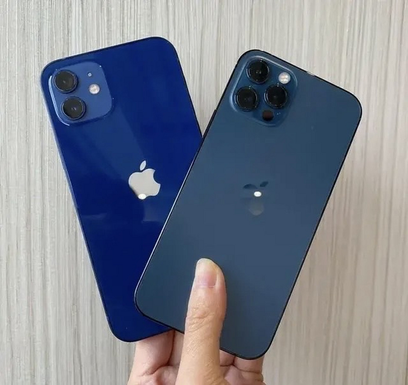 ①习惯了ios系统操作; ②习惯使用了苹果生态,比如airpods,carplay