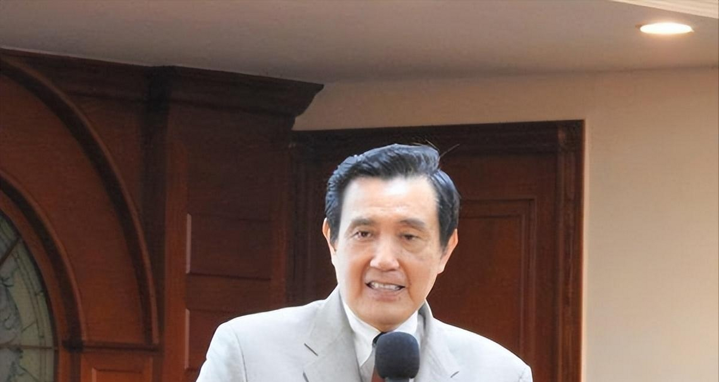 "2019年,马英九在台湾某大学进行演讲时,即兴的问了在座学生一个问题