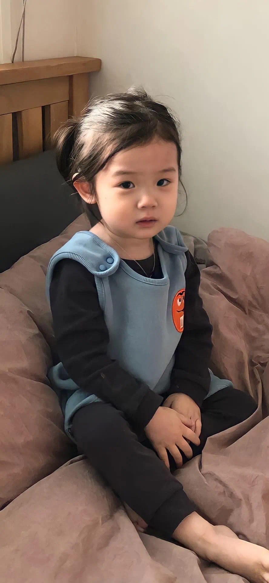 萌娃壁纸|金雪可爱女生壁纸