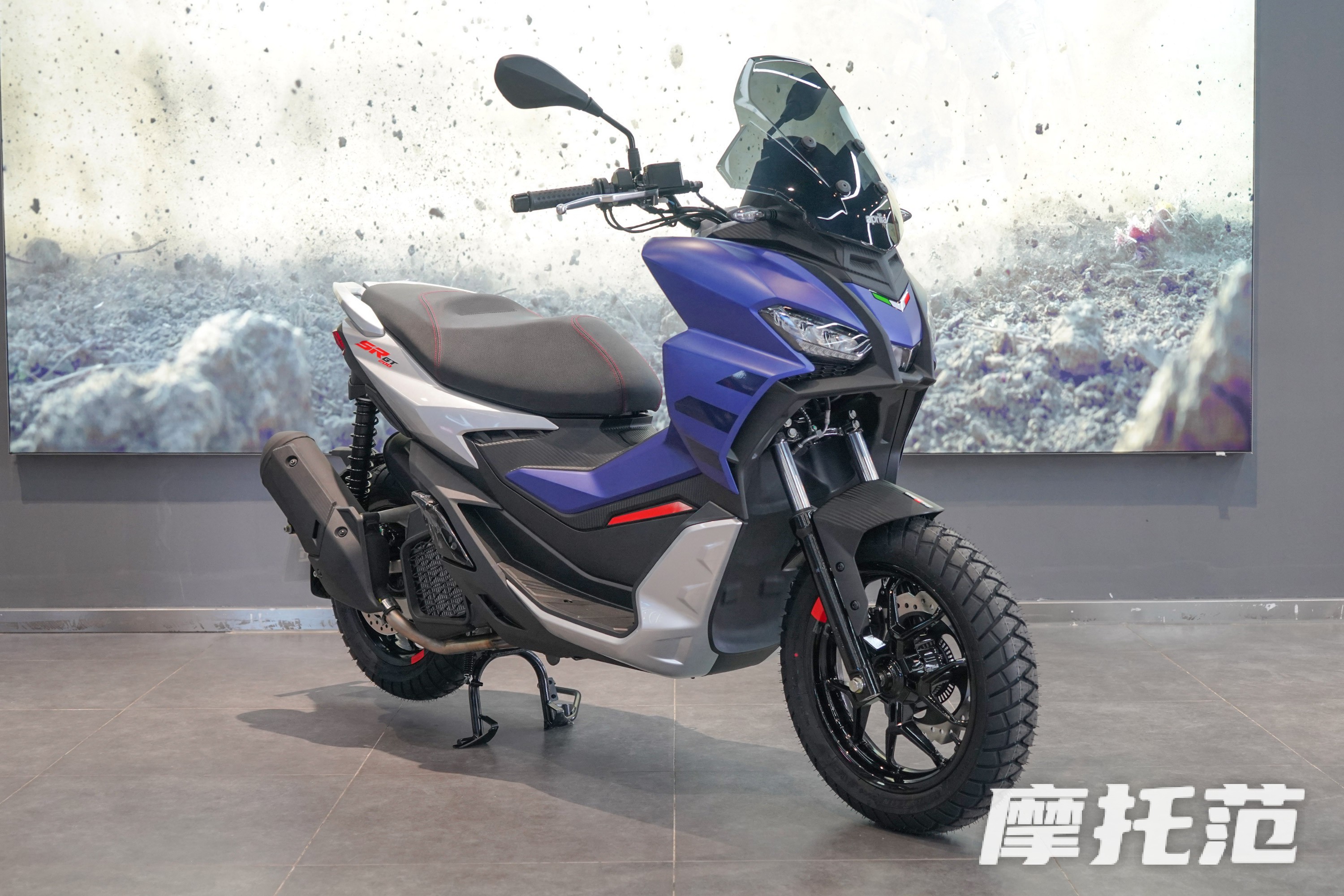 一款不务正业的踏板,阿普利亚srgt200