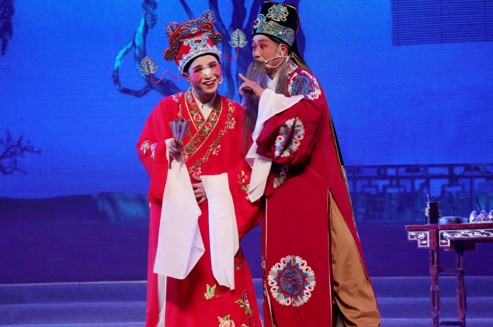 清代花部勃兴以来,地方戏进入了一个前所未有的高速发展时期