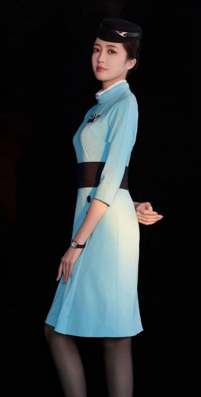 厦门航空制服好看吗?你们觉得遇见哪个航空公司制服最漂亮?