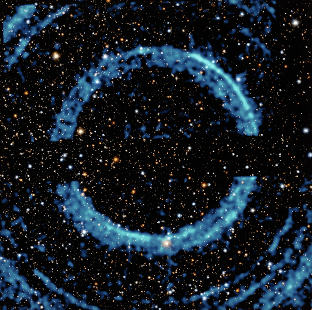 天鹅座v404是位于北天星座天鹅座的一个双星系统,距离地球约7800鼓觋