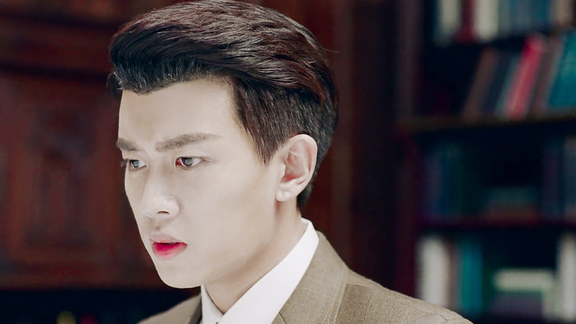 《秋蝉》任嘉伦叶冲斗智斗勇