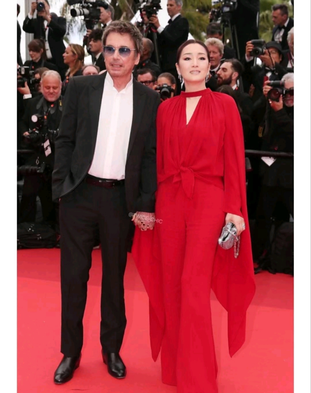 巩俐和米歇尔夫妇在戛纳,57岁和74岁的年龄这状态真好[赞同]