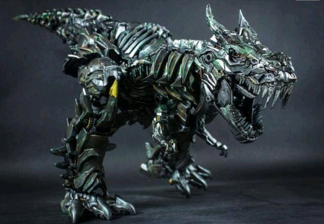 在变形金刚中,机械恐龙后代,上演拆家操作的小家伙,你还记得吗