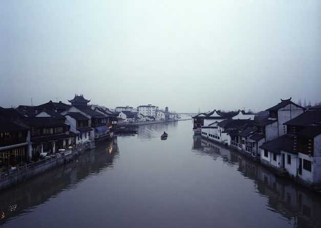 浙江最尷尬的城市,地理位置優越,緊鄰上海杭州卻只是二線城市