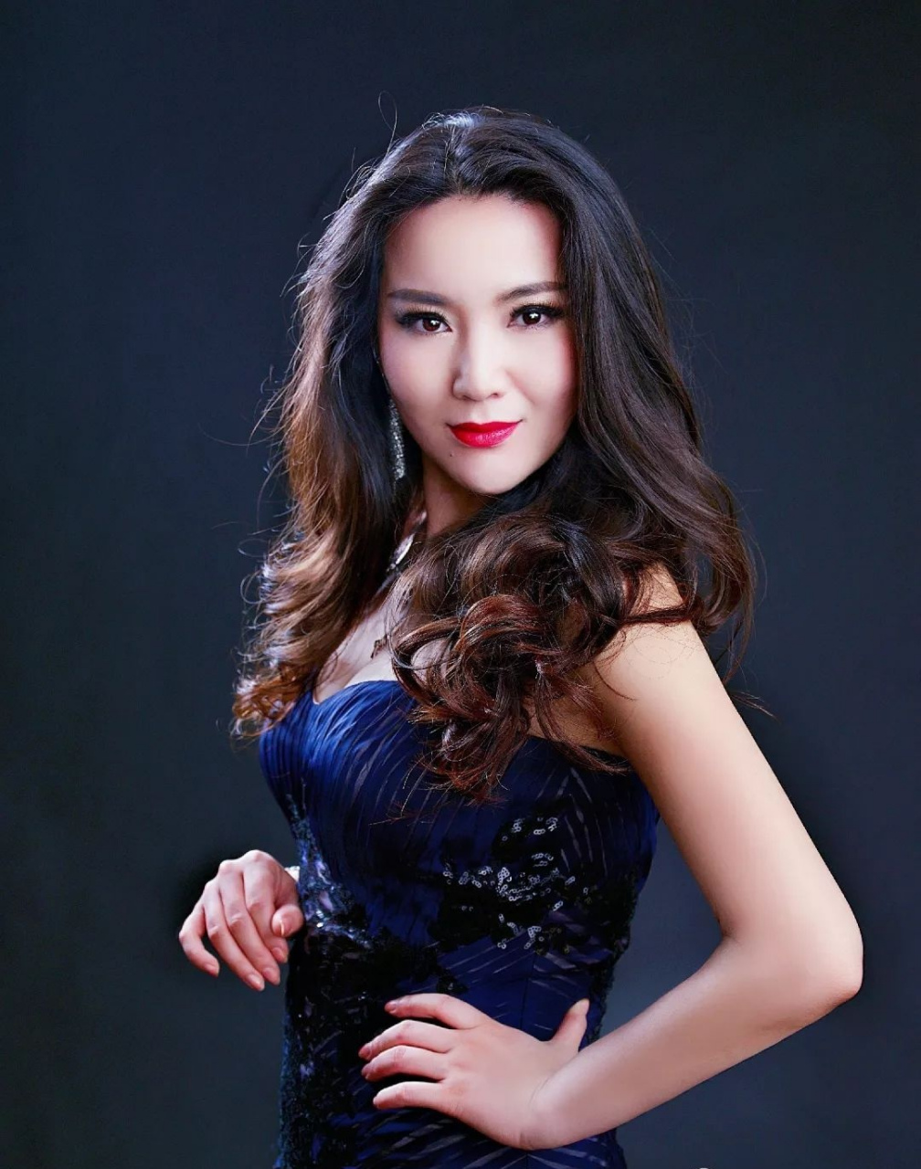上海歌剧院声乐演员图片