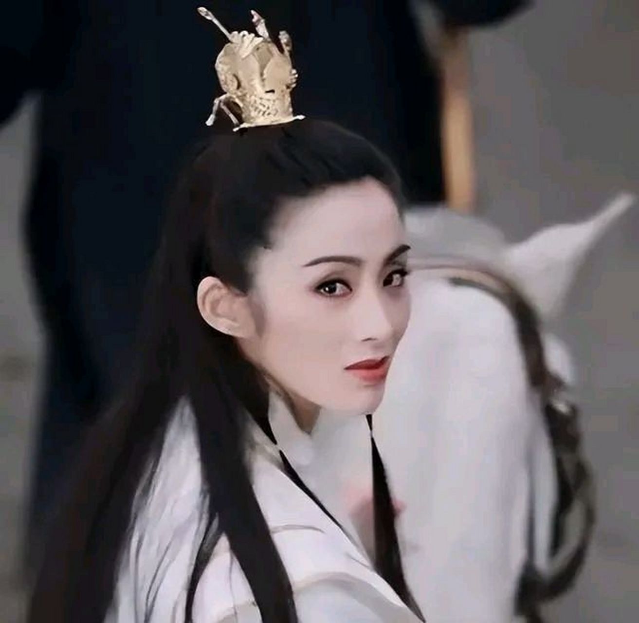 这眼神太无敌了.98#张敏