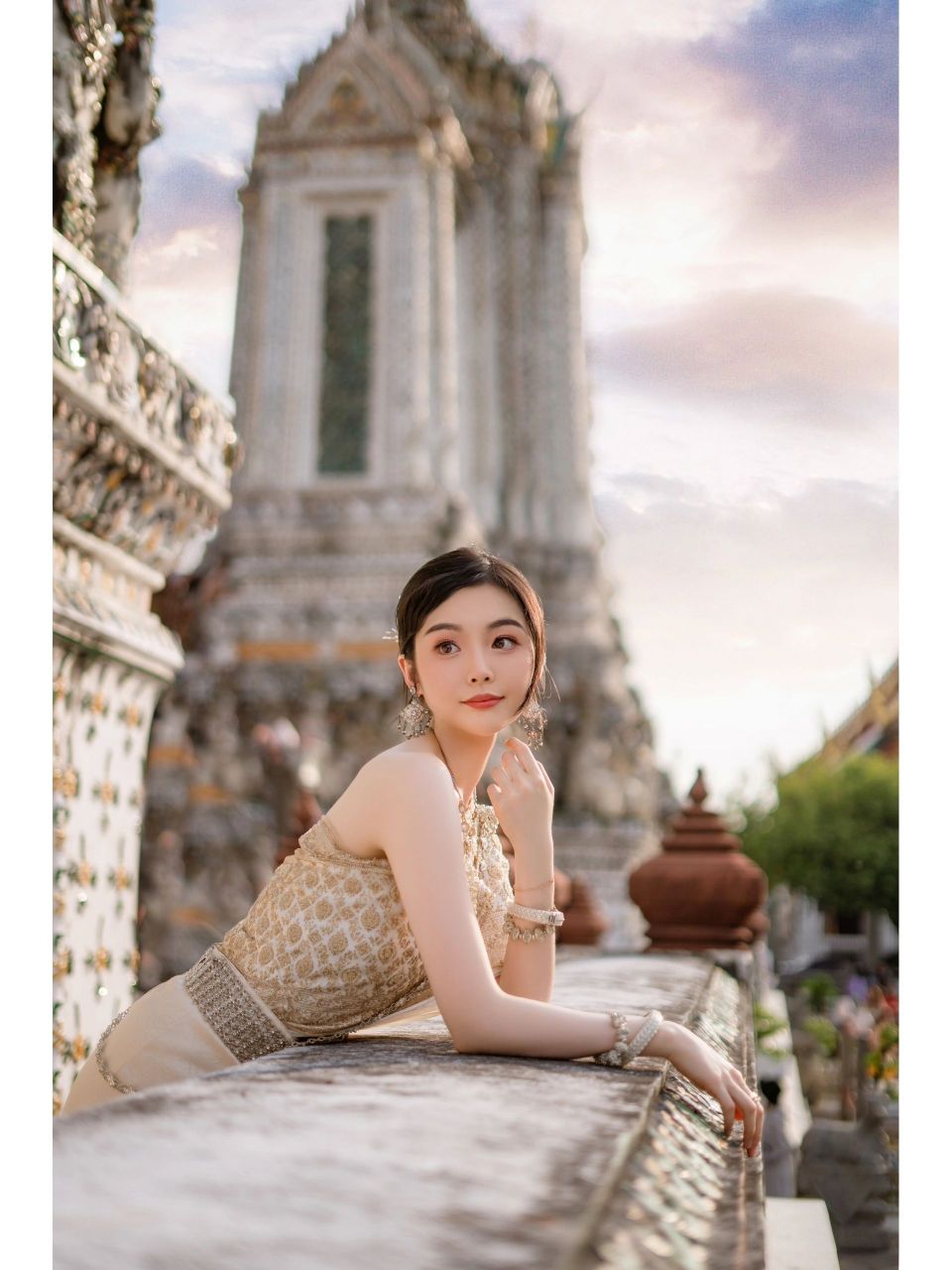 曼谷旅游9593郑王庙泰服写真